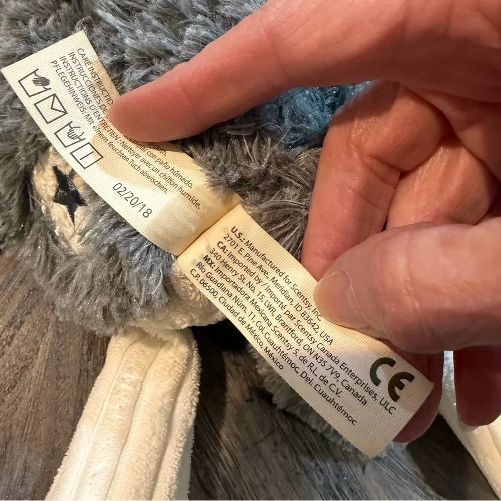 Scentsy “Homer the‎ Husky” Buddy Plush – Sugar Cookie Scent Pak – Retired